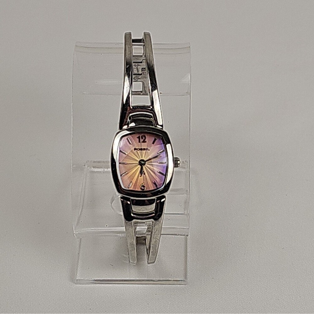 Fossil F2 ES-9749 Women’s Stainless Steel Quartz Watch Purple Sunburst Dial